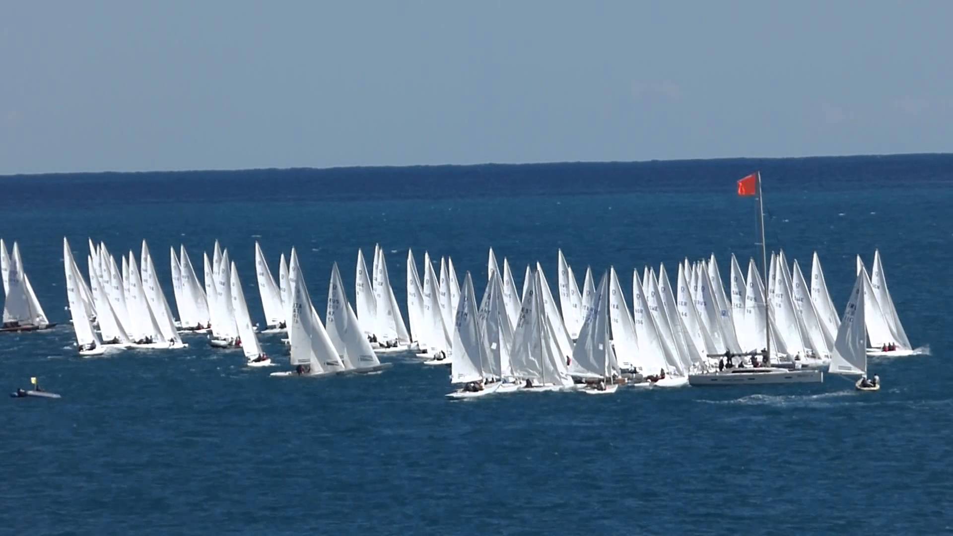 Gazprom Dragon Euros 14 Practice Race Start