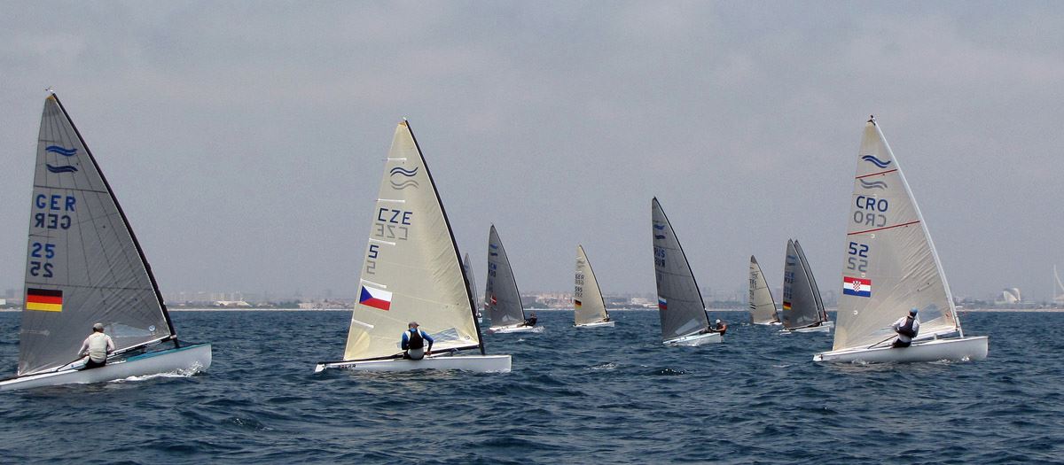 Regatta – Finn Junioren WM 2015 – Valencia – Tag 2