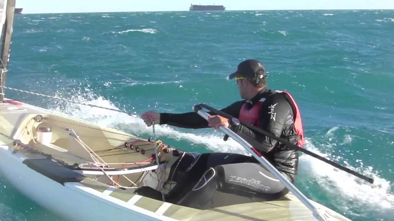 The Big Tuesday: 25/30 knots Finn stuff in Valencia