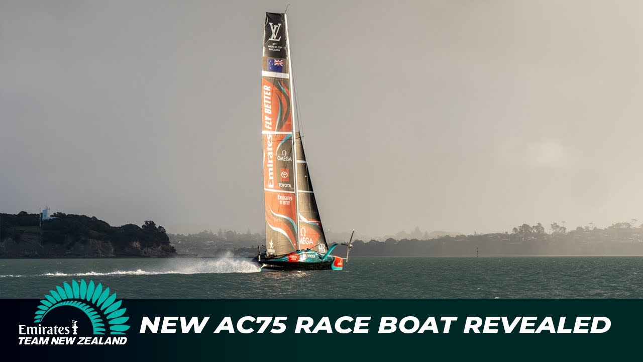 EmiratesTeamNZ - New AC75 Race Boat is Revealed • Regatta-Forum.de