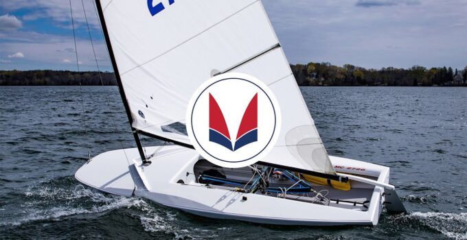 MC Scow – mit wunderschönen Linien, schneller als das Finn, aber zu schwer