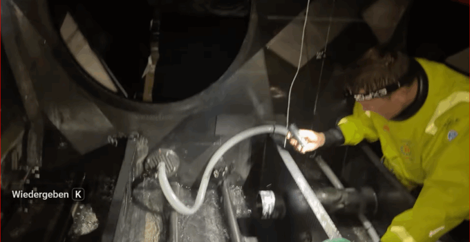 Transat Cafe L’OR – 2025 – Day 1 – 10 – 11TH Hour – Wasser im Schiff